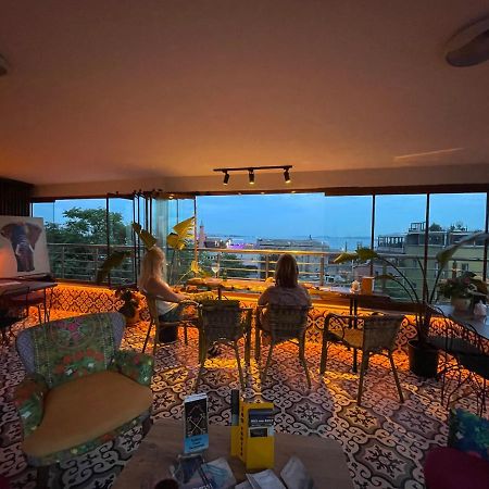 The Local Exclusive Bed and Breakfast Provincia di Provincia di Istanbul Esterno foto